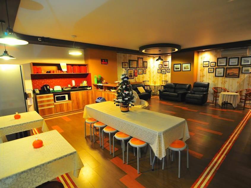 Capsule Hostel Old Batavia Jakarta Kültér fotó